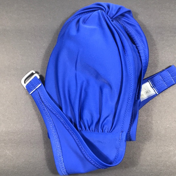 Victoria Secret bikini top - Picture 7 of 7